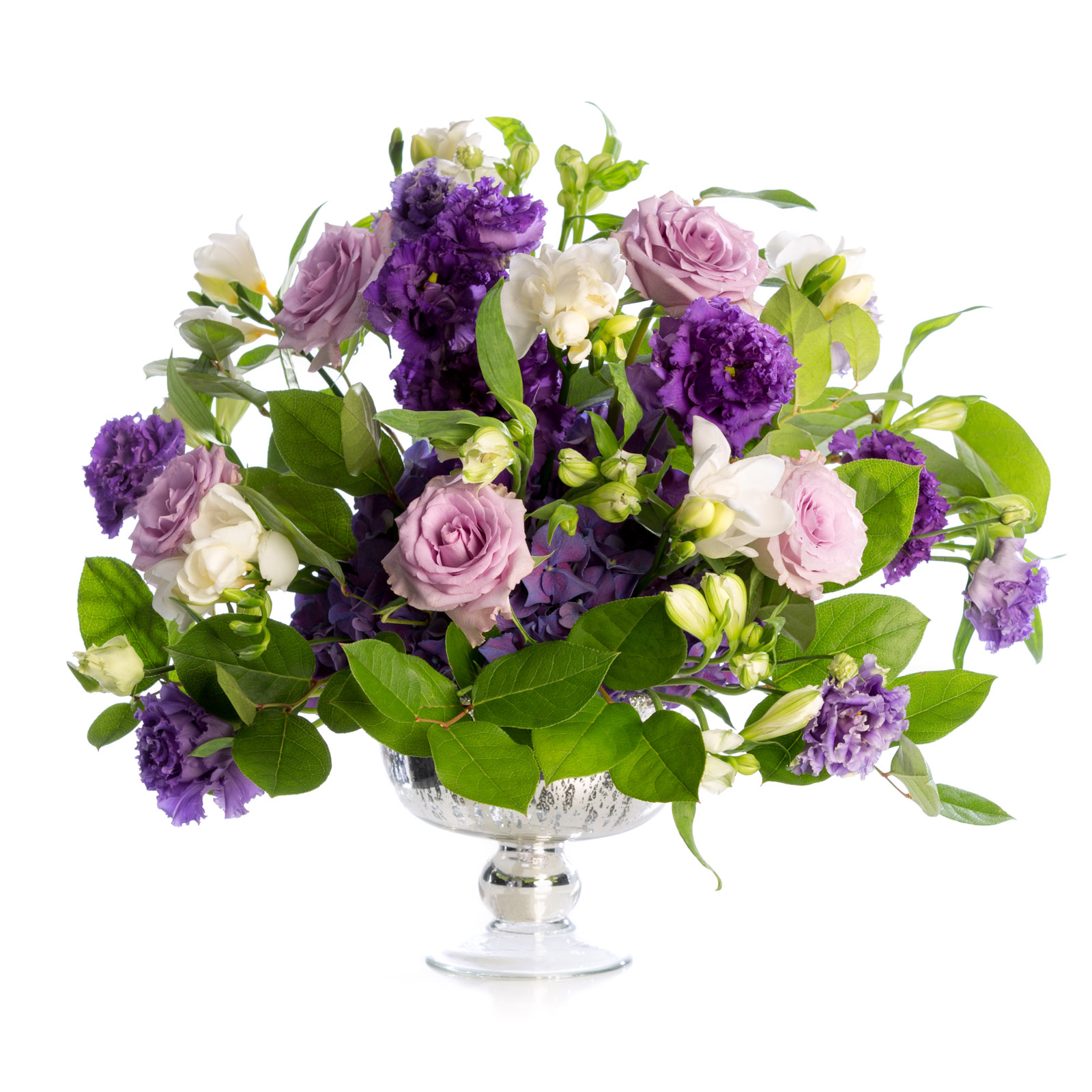 Aranjament floral de nunta din frezii, trandafiri - Frezie|Lisianthus|Trandafiri