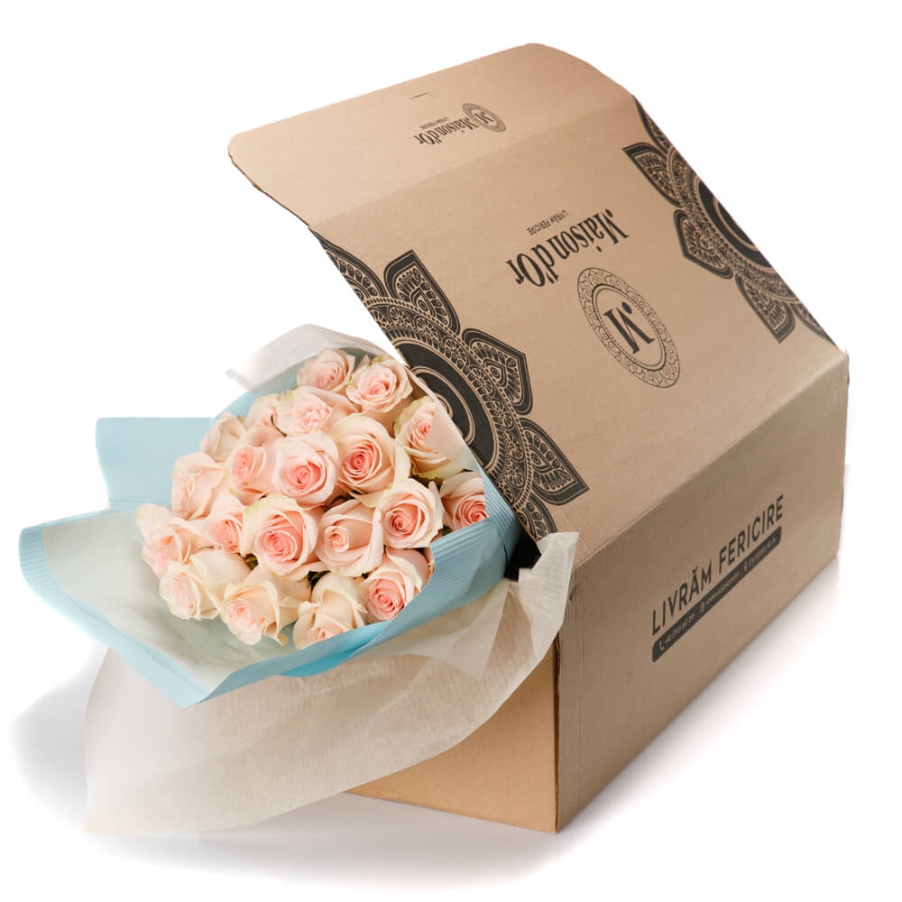 Buchet de trandafiri "Thoughts of Gratitude" - Trandafiri