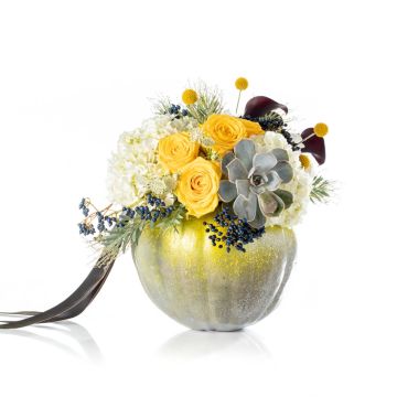 Silver Halloween floral arrangement
