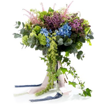 Spring fragrance bridal bouquet