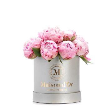Flower box with pink peonies Anee