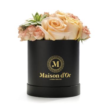 Box with mini rose and peach roses