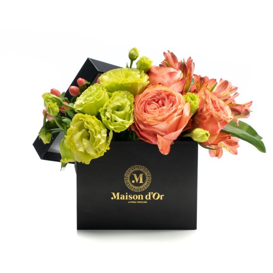 Box with lisianthus and alstroemeria