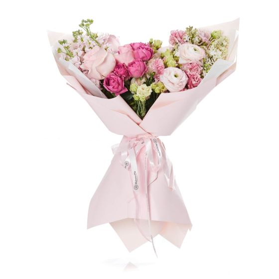 Buchet de flori cu Ranunculus