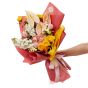 Bouquet of roses and pink lisianthus