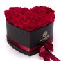 Cutie inima cu 33  trandafiri rosii, cutie cu 15 macarons si ursulet