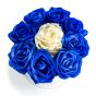 Cutie 9 trandafiri albastri si albi